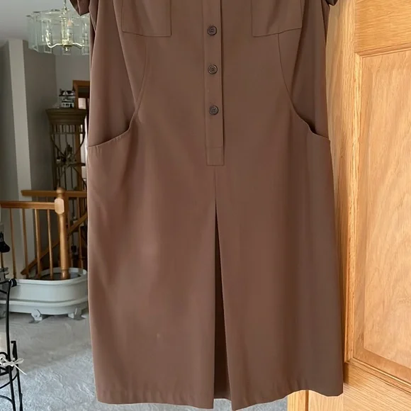 Talbots - Beautiful Brown Buttoned Dress - Size 12 Petite - Picture 4 of 16